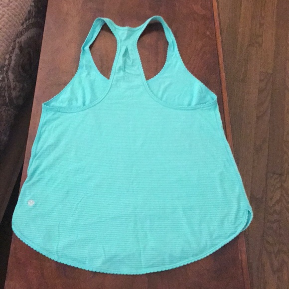 Lululemon Tank - Picture 3 of 4